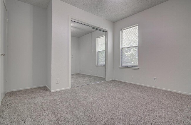 Building Photo - 3560 Ranch to Market Rd 2222