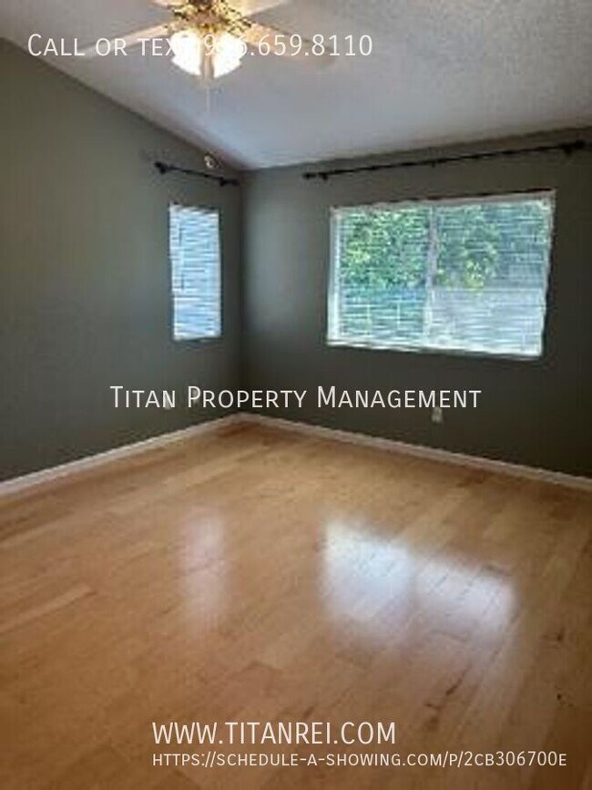 Building Photo - 200 Scepter Ct