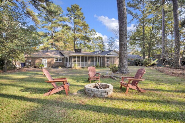 Building Photo - Huntington Park Home