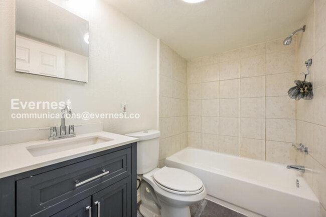 Building Photo - 4902 Meade St