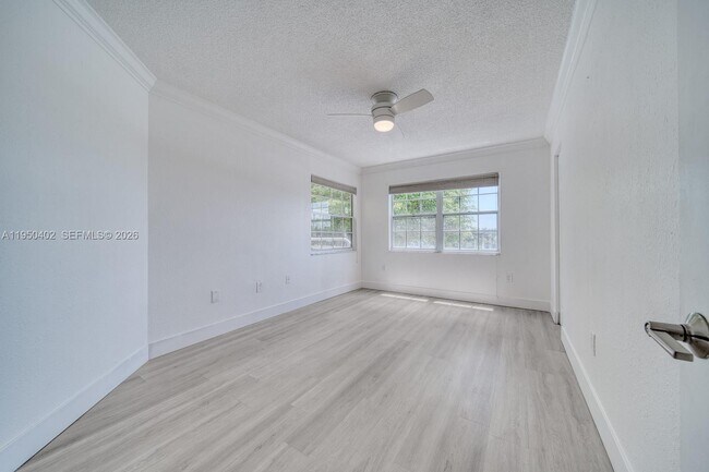 Building Photo - 10795 SW 108th Ave