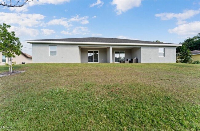 Building Photo - 5023 24th St SW