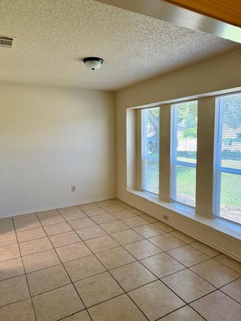 Building Photo - 1503 Peachtree Valley Dr