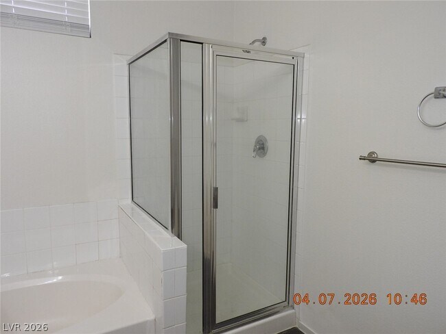 Building Photo - 9195 Briarthorne St