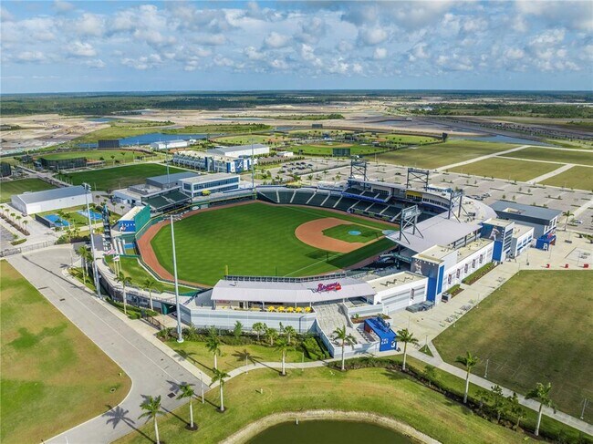 Building Photo - 2511 Rushmore St