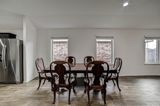 Building Photo - 21242 Violet Dusk Dr