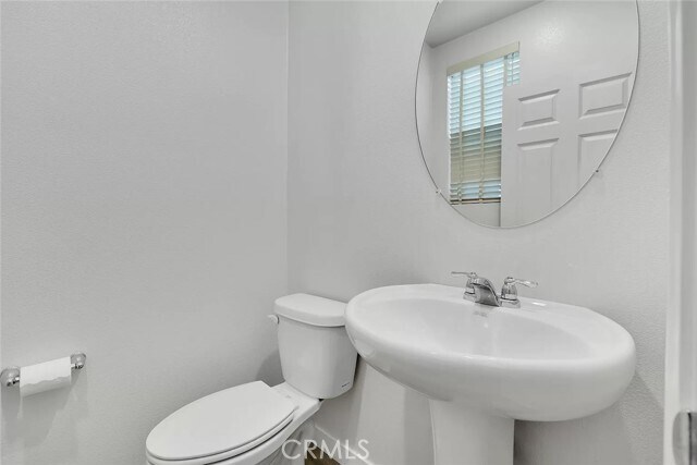 Building Photo - 14700 Sherman Way