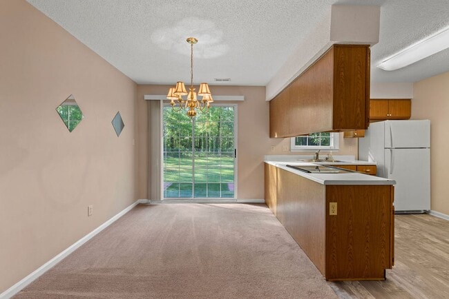 Building Photo - Affordable Single Family Home in Jacksonville