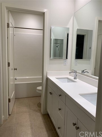 Building Photo - 15415 Jeffrey Rd