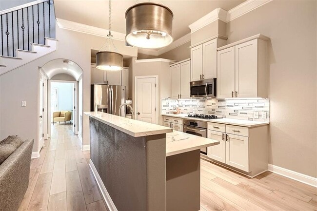 Building Photo - 216 Sunrise Ridge Cove