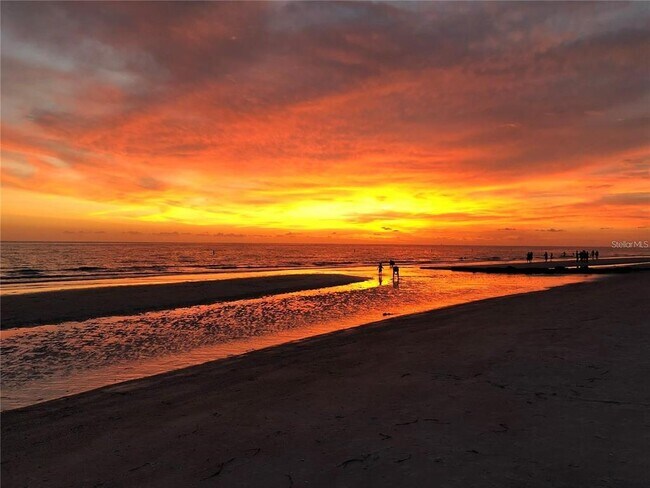 Building Photo - 11315 3rd St E