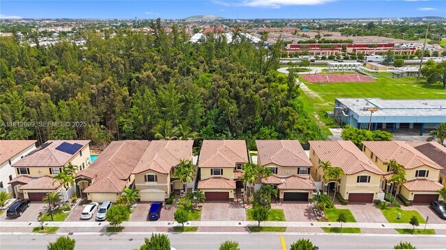 Building Photo - 3502 W 86th Terrace