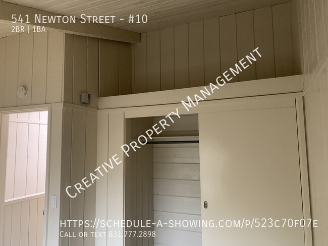 Building Photo - 2 Bedroom Apartment in Monterey, CA