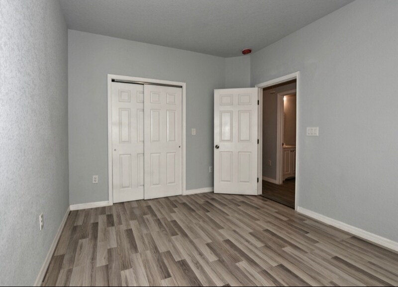 Building Photo - 6738 Tehama Gate