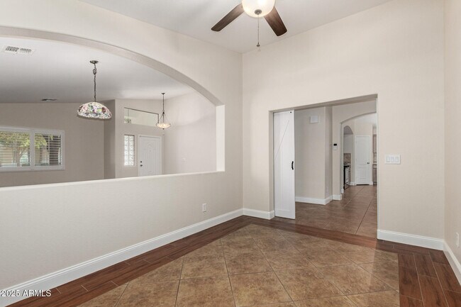 Building Photo - 1444 E Baker Dr