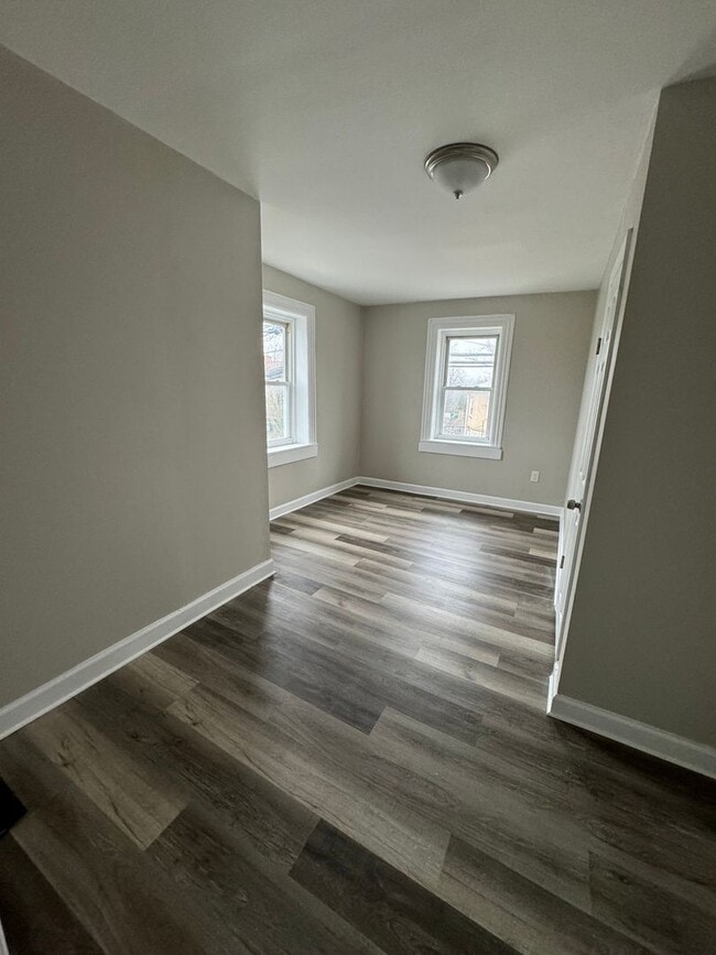 Building Photo - 42-44 Potomac