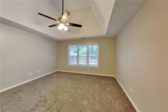 Building Photo - 566 Wine Cluster Ct