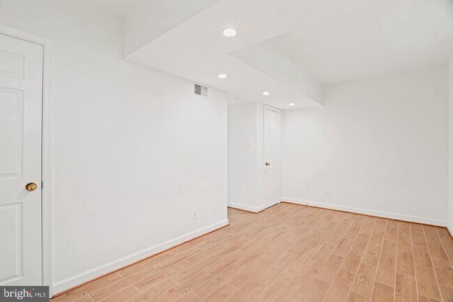 Building Photo - 3610 39th St NW