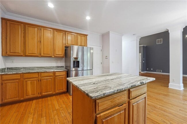 Building Photo - 2335 Corbett Ct