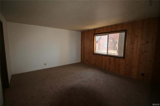 Building Photo - 917 Nana Ave