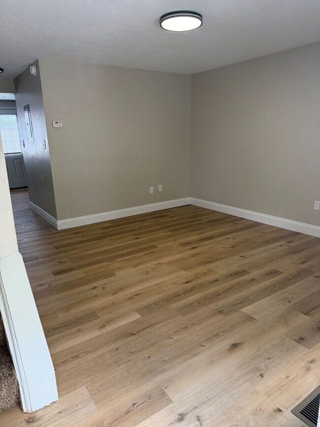 Interior Photo - Steeplechase of Lebanon - STL