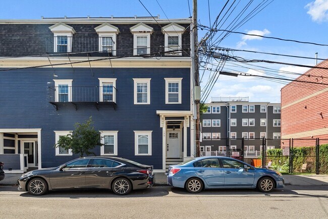 Building Photo - 177 W Sixth St