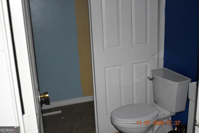 Building Photo - 4517 Greenfields Rd