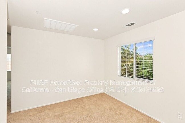Building Photo - 223 Dun Blazer Wy