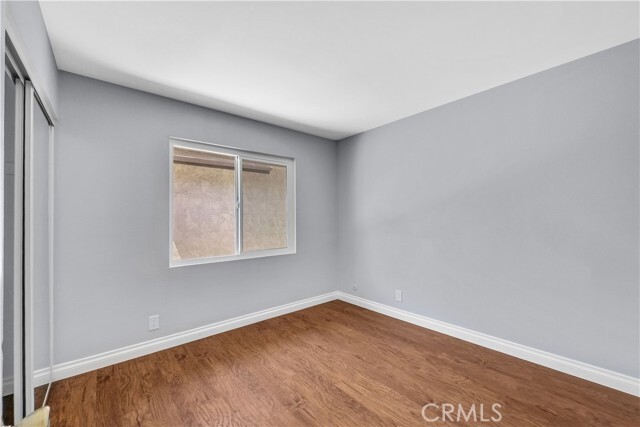 Building Photo - 5071 Doanoke Ave