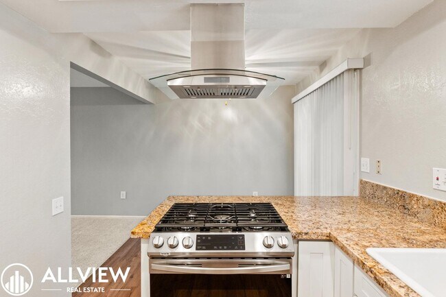 Building Photo - 16781 Bardon Ln