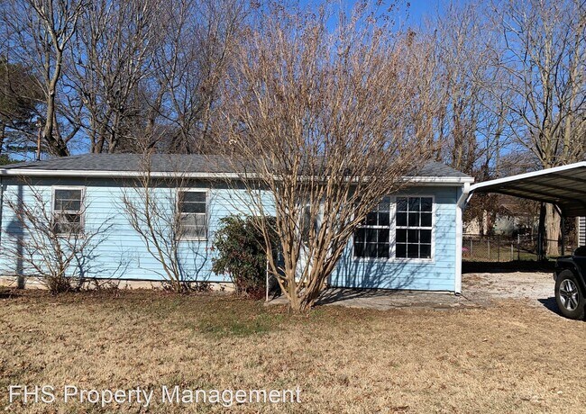 Primary Photo - 3 br, 1 bath House - 1033 E Villa Marie