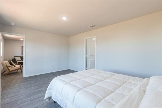 Building Photo - 201 Coyote Creek Ct