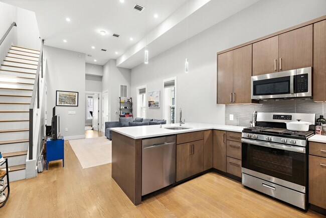 Primary Photo - 56 3rd St