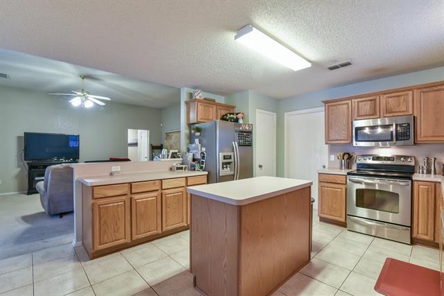 Building Photo - 2314 Charleston Dr