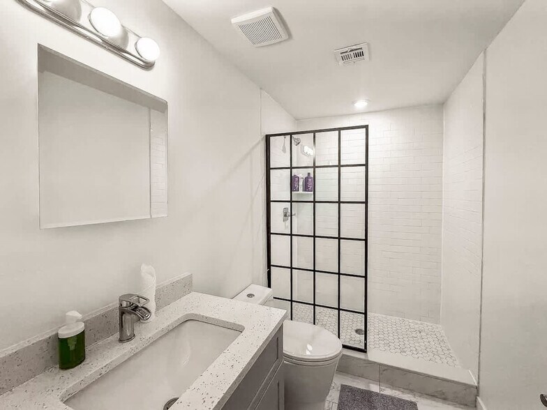 Building Photo - 1427 Germantown Ave