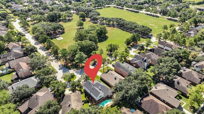 Building Photo - 15127 Trumpet Vine Ln