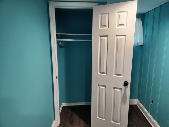 Building Photo - 5014 Nantucket Rd