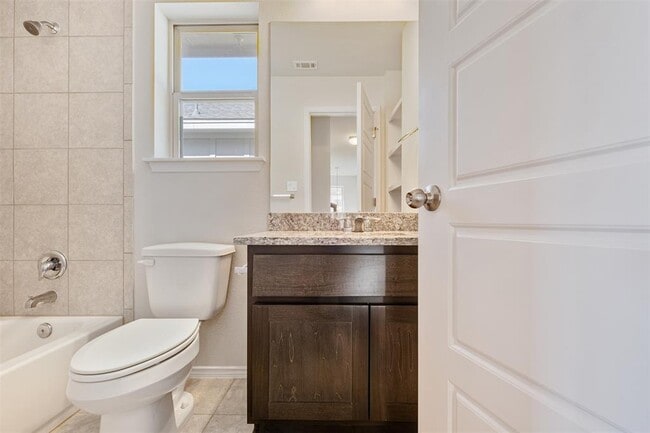 Building Photo - 3651 Sandy Brook Dr