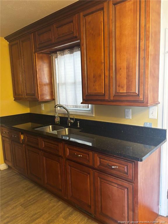 Building Photo - 854 Stoneykirk Dr