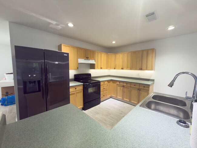 Building Photo - 8524 Laredo St