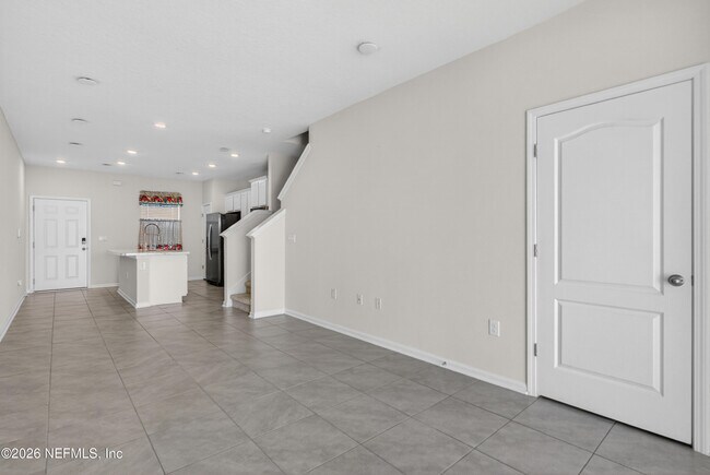 Building Photo - 8210 Larose Rd