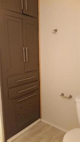 Building Photo - 304 Fulton St