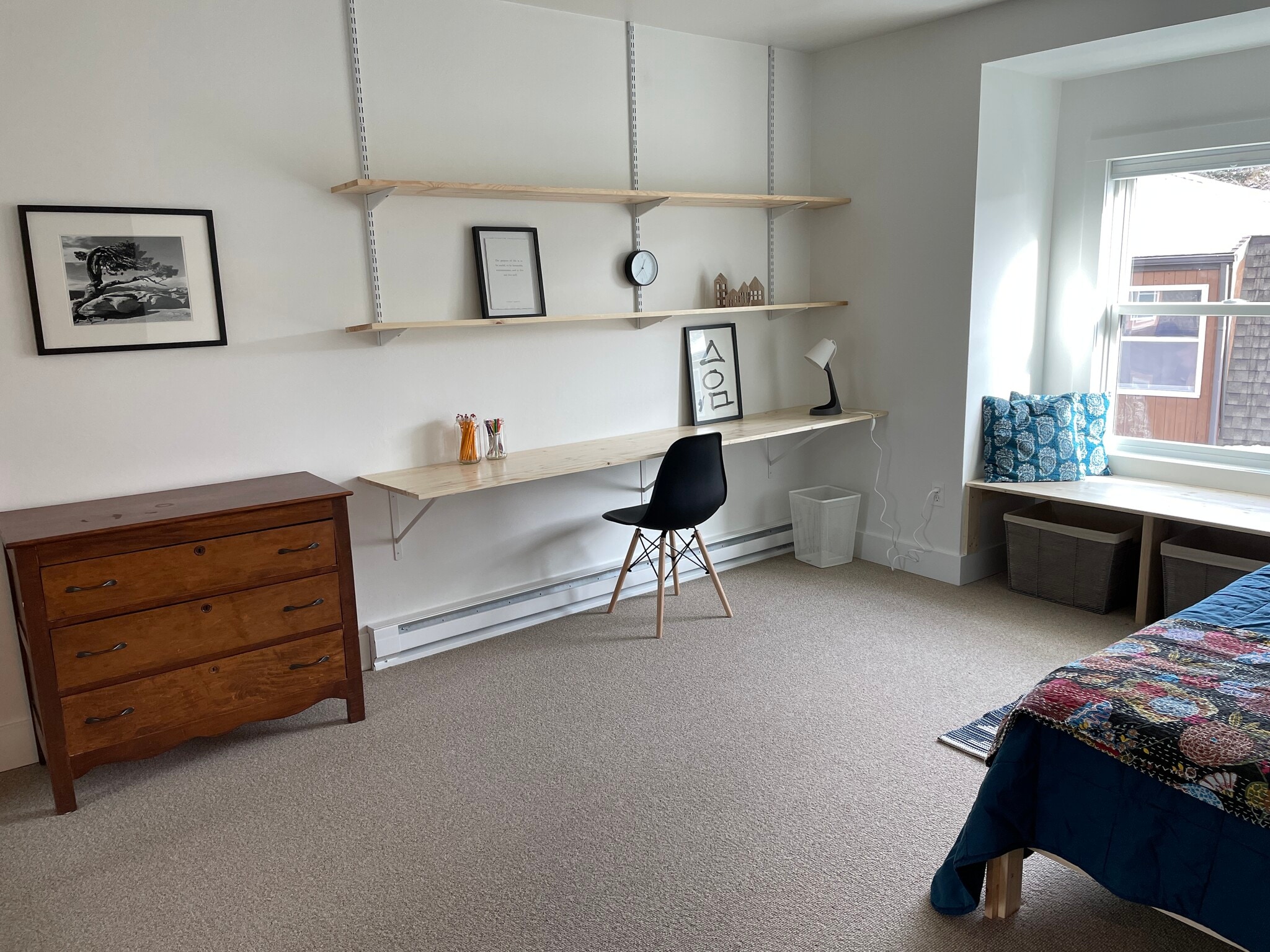 work space in second bedroom - 12 E Garfield St
