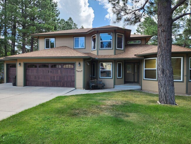 Building Photo - 2100 N Timberline Rd