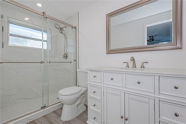 Building Photo - 1615 Shenandoah St