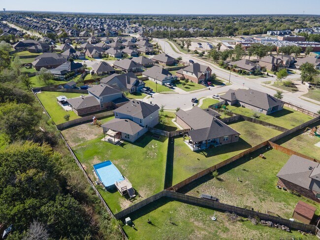 Building Photo - 4105 Gregg Ct