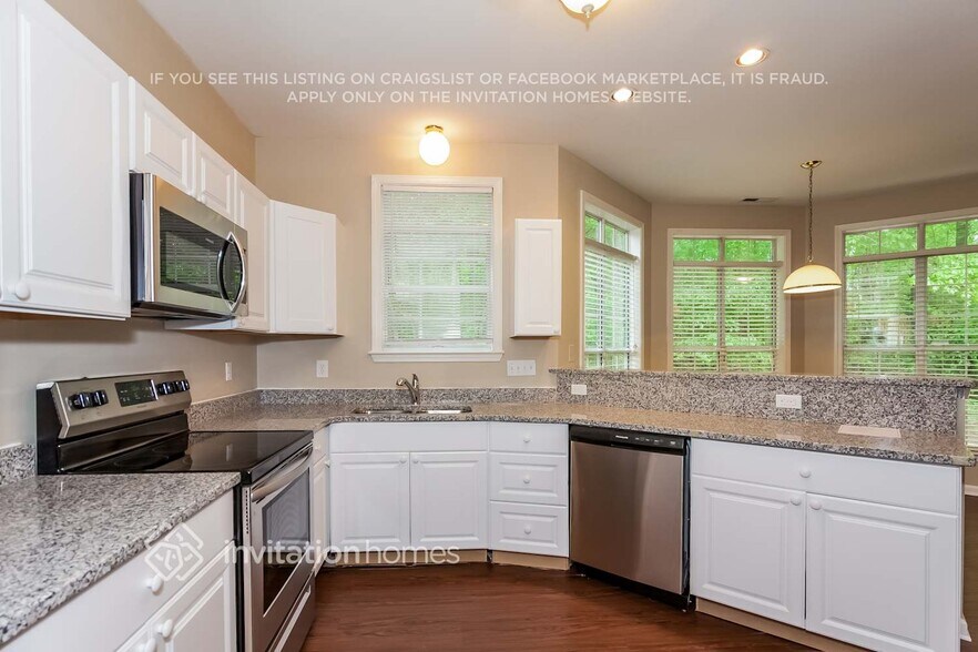 Building Photo - 6401 Stoxmeade Dr