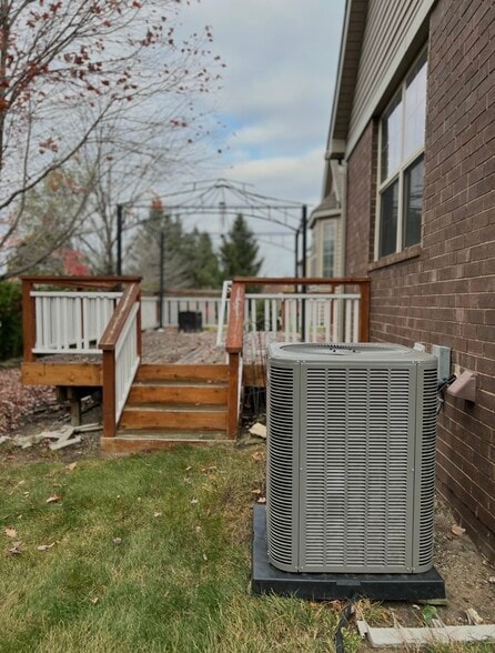 Building Photo - 8325 Opal Dr