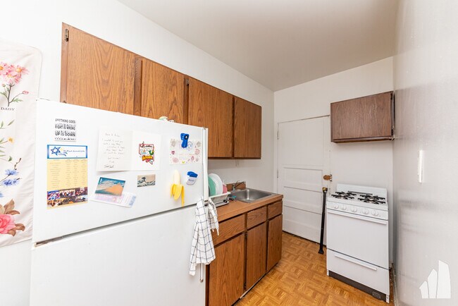 Building Photo - 3024 N Halsted St