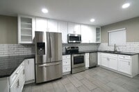 Building Photo - 1 N Naco Way